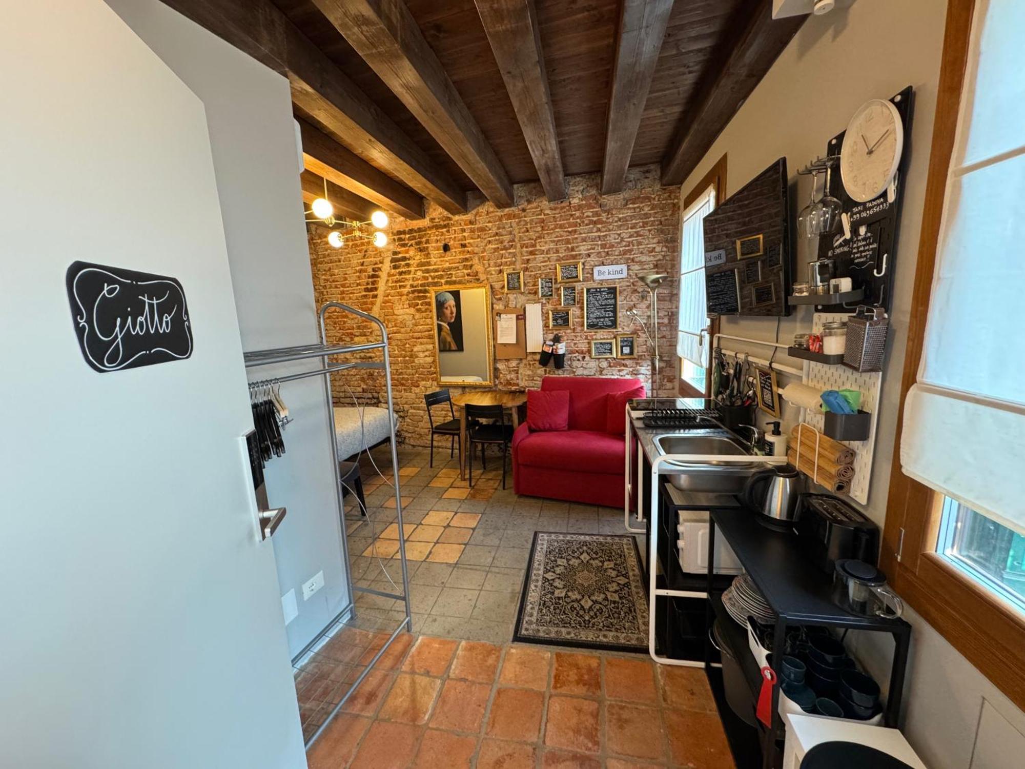 Storico Alloggio Fronte Piazza In Borgo Portello Pádua Exterior foto